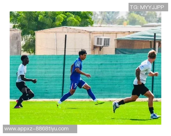 申花冬训首场热身赛平局新援盖伊首发出战上半场表现抢眼