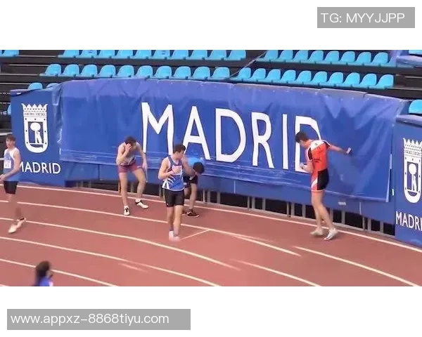 法比奥幽默回应裤子破洞事件揭示他为比赛付出的努力与坚持 法比奥幽默回应裤子破洞事件揭示他为比赛付出的努力与坚持